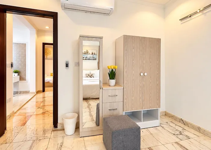 Luxurious Apartment